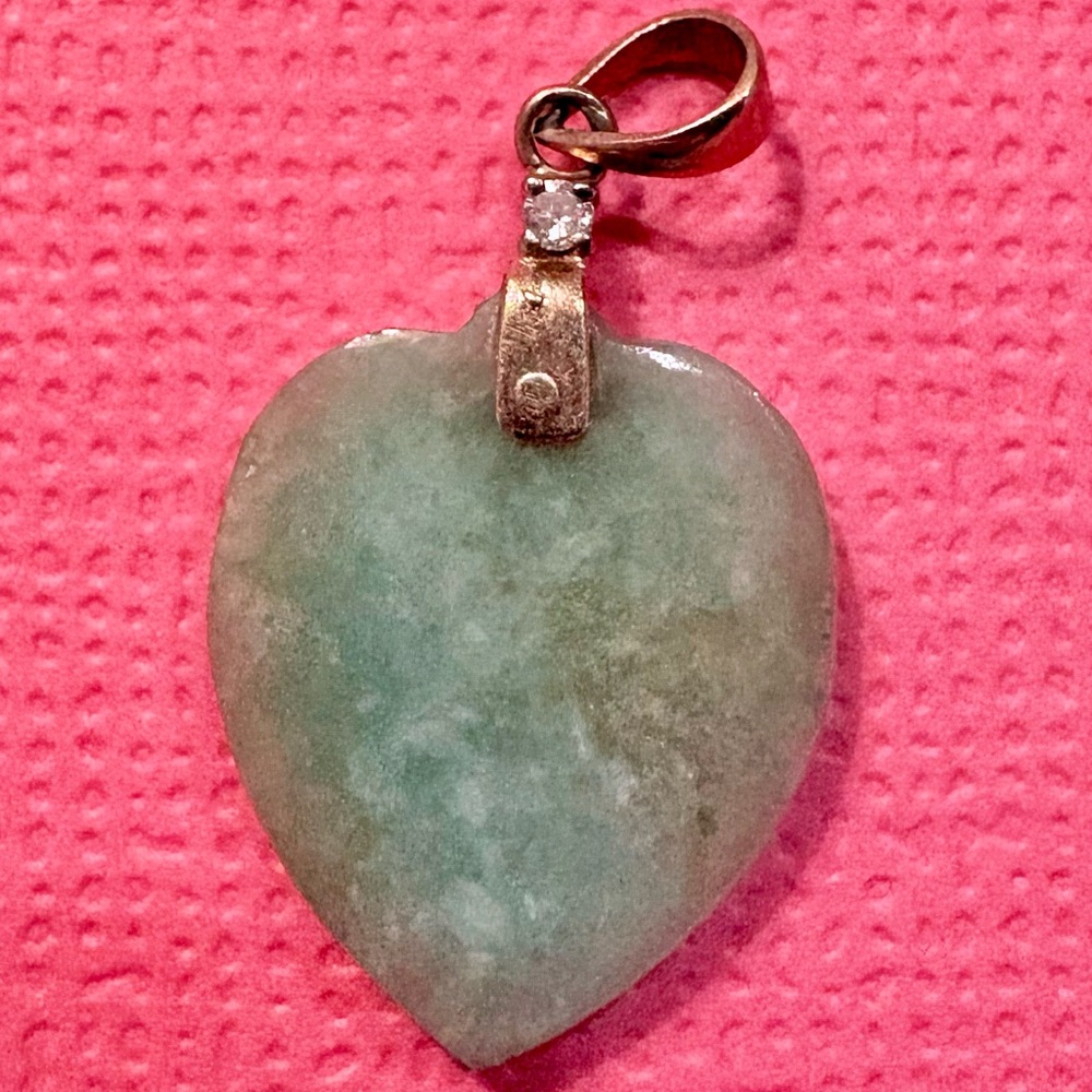 Elegant 14k Vintage Green Jade Heart Pendant with Diamond Accent
